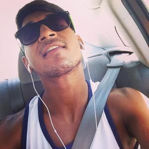 Meet your Posher, Jonathan enrique