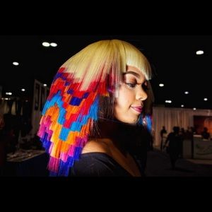 Meet your Posher, Adrienne