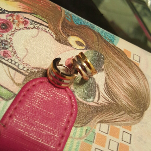 3 tone earrings sold - Picture 3 of 4