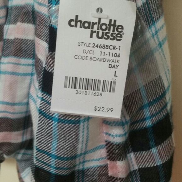 ?? NTW Tie in Front Plaid Top ?? - Picture 2 of 4