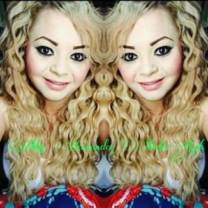 Meet your Posher, Ashley