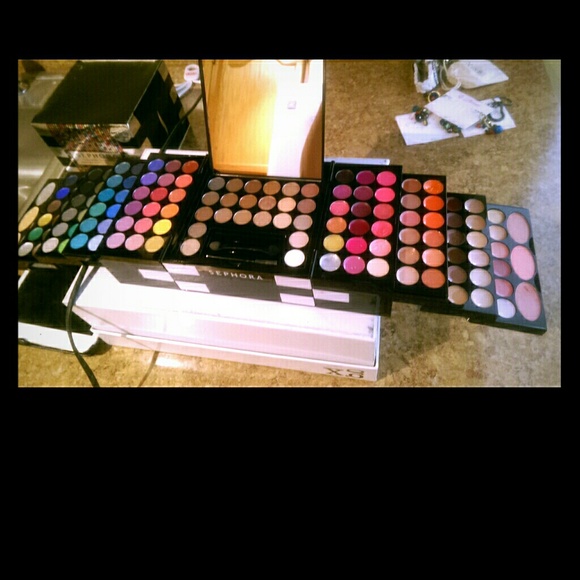 Sephora Other - Sephora Limited Edition Make Up palette