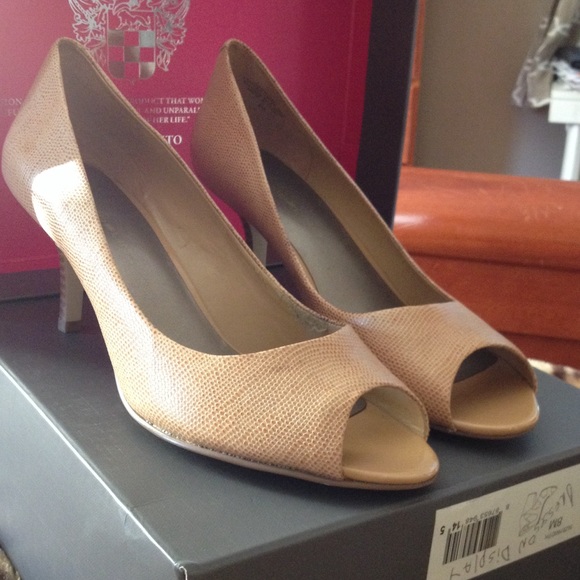 Bandolino heels