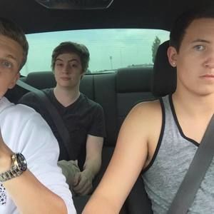 Meet your Posher, Corey