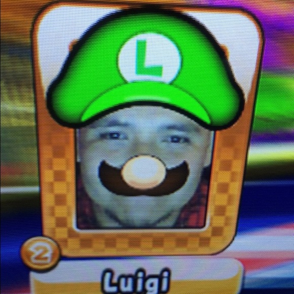 Meet your Posher, Carlos - Picture 1 of 1