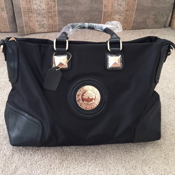 Black tote with removable shoulder strap