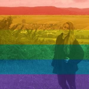 Meet your Posher, Molly