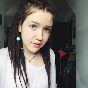 Meet your Posher, Delaney