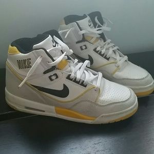 Hightop Nike Air Assult