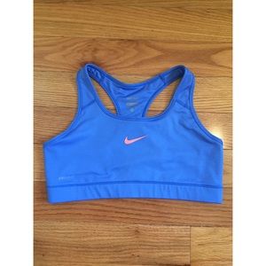 🚫SOLD🚫Nike Dri-Fit Sports Bra!
