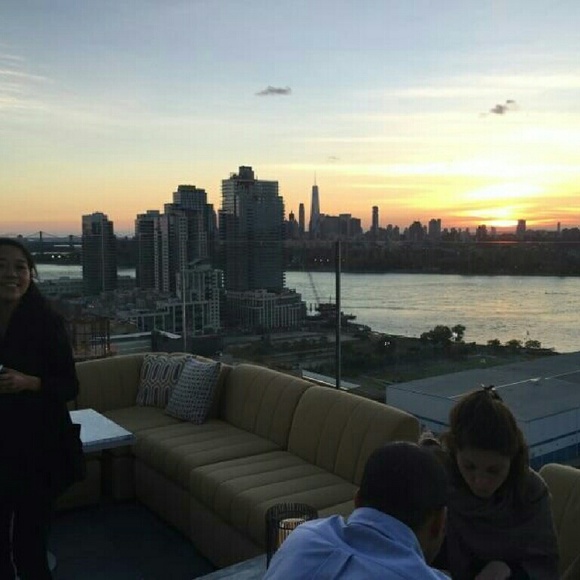 Meet your Posher, Barbara - Picture 3 of 3