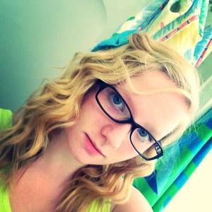 Meet your Posher, Bethany