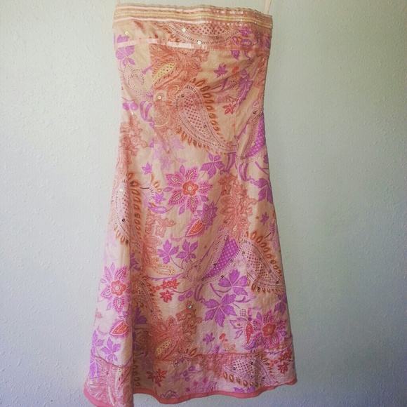 Express | Paisley Sequin Dress - Picture 4 of 4