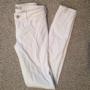 All White Skinnies!!
