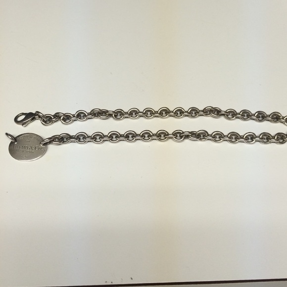 15 inch authentic Tiffany and co choker necklace.