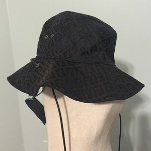 Fendi zuccha print "Safari" style hat
