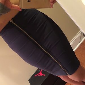 Dark blue zip up pencil skirt!