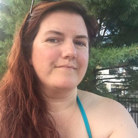 Meet your Posher, Rebecca - Picture 2 of 2