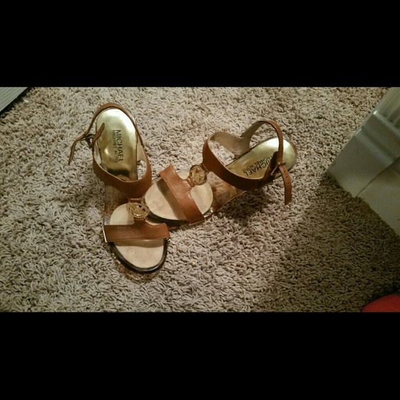 Mk heels