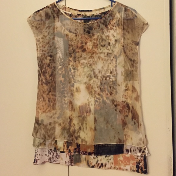 Elie Tahari mixed print silk shirt