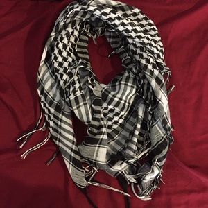 Flannel patterned scarf