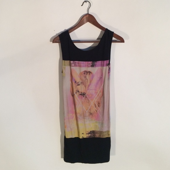 Tunic Long Top/Dress with Graphic