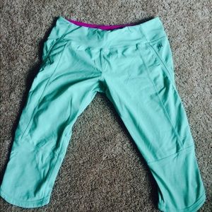 Workout capris