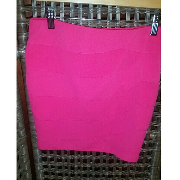 Pink pencil skirt