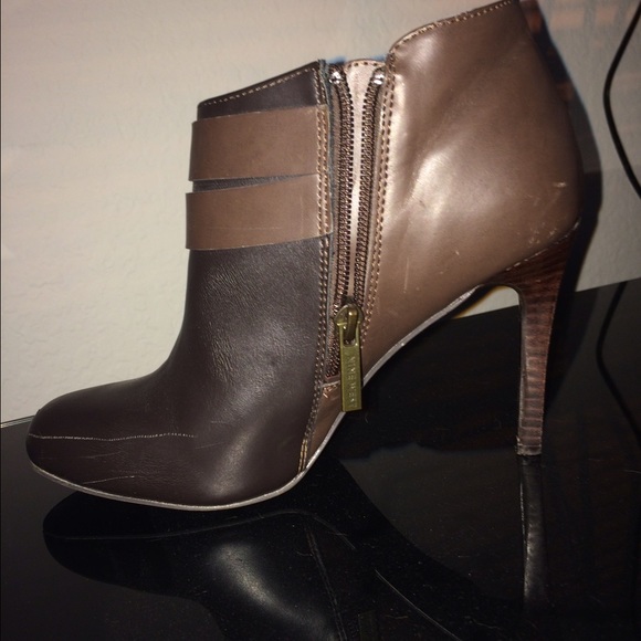 Nine West Dark Chocolate Heels - Picture 4 of 4