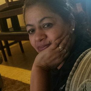 Meet your Posher, Cristina
