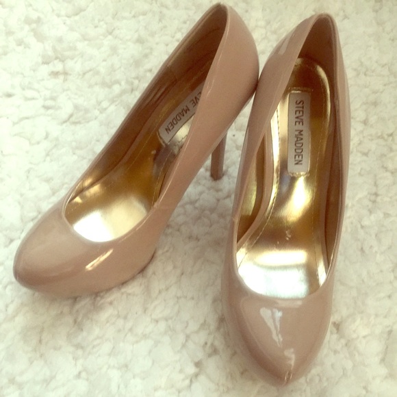 Gorgeous pumps
