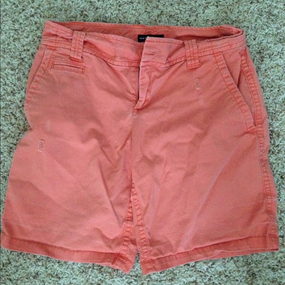 Coral Bermuda shorts