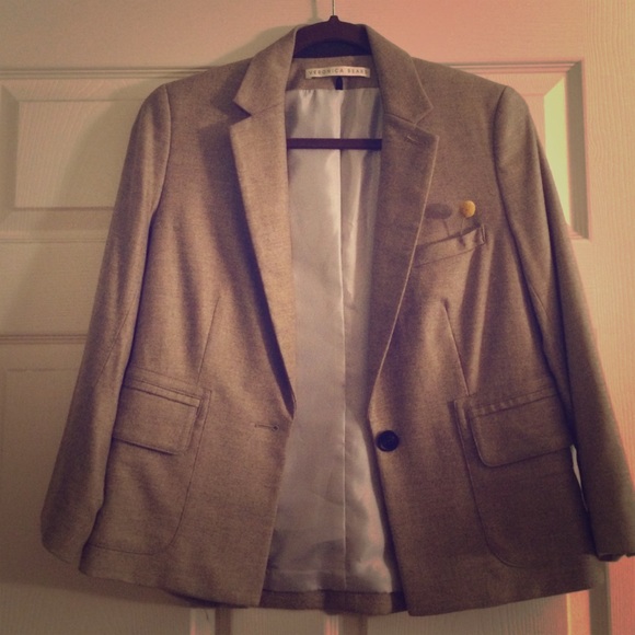 Sleek Spring/Fall Blazer from Veronica Beard