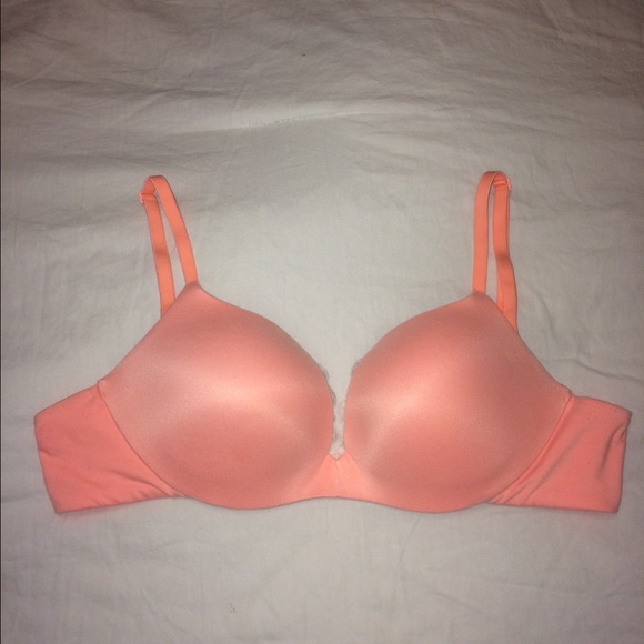 Victoria's Secret Plunge