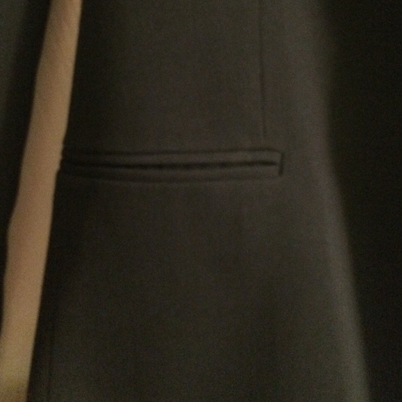 Classic Theory Blazer - Staple for any closet!! - Picture 3 of 4