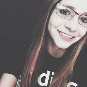 Meet your Posher, Kendra