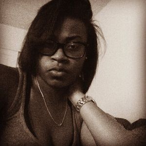 Meet your Posher, Lea