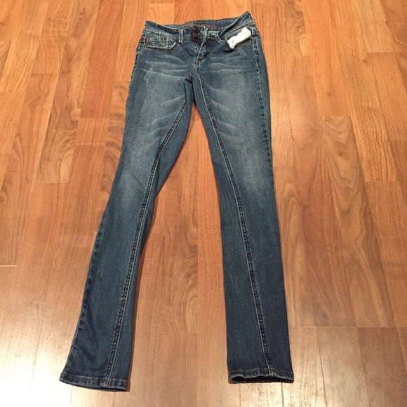 Delias Jeans