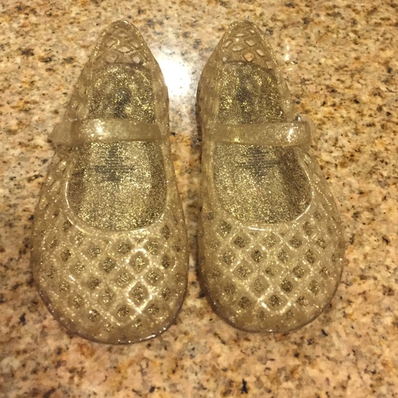 Sparkly Gold Jelly Flats 👶💕