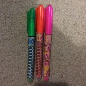 set of 3 vera bradley highlighters
