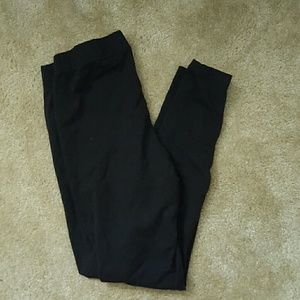 Large black leggings