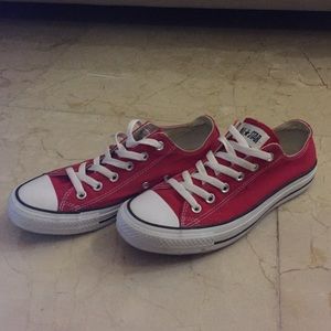 Chuck Taylor All Star Classic Red