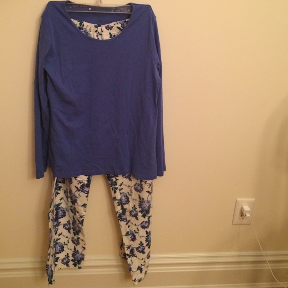 Talbots Pajama Set