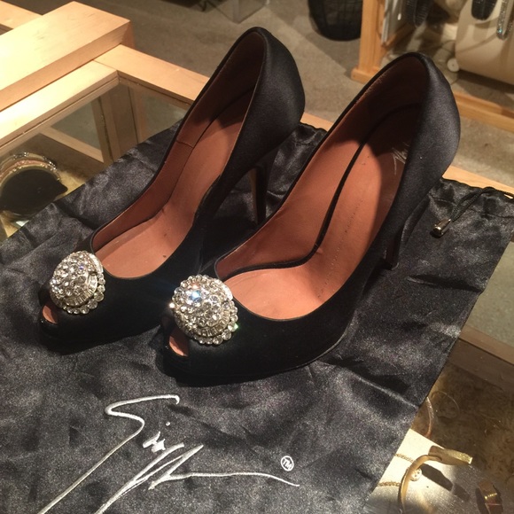Giuseppe Zanotti Swarovski black satin pumps