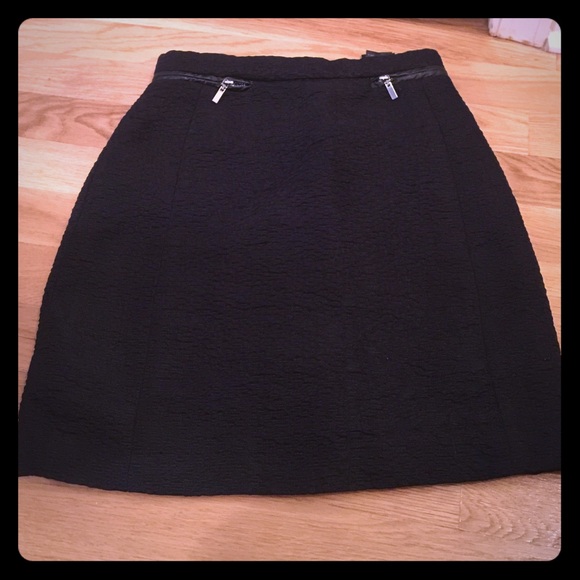 H&M skirt with a pleather trim
