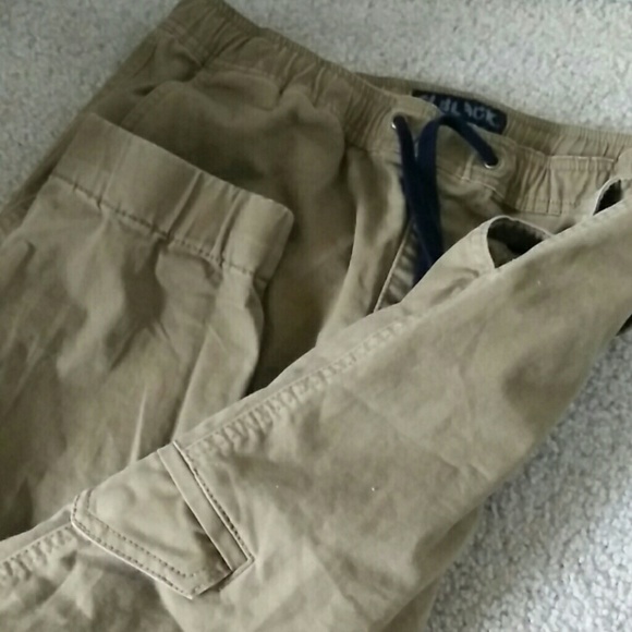 Kaki Chino jogger's(CARGO) - Picture 2 of 4