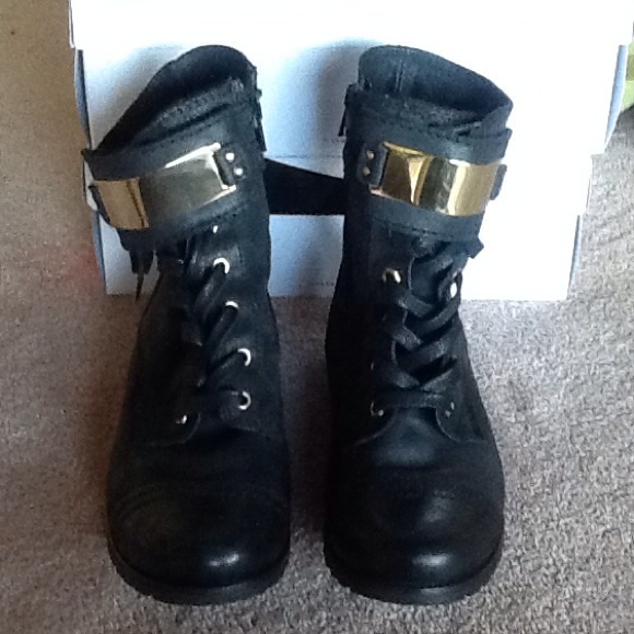 Steve Madden boots - Picture 1 of 4