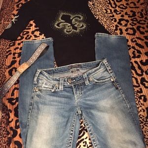 Silver Tuesday Jeans sz 26x31" RE -POSH