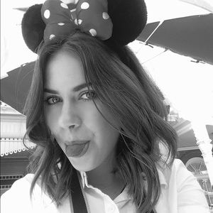 Meet your Posher, Sydni