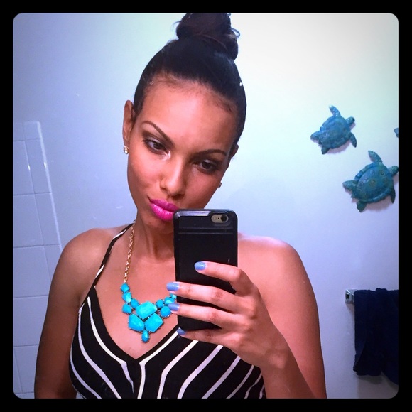 Meet your Posher, Britta